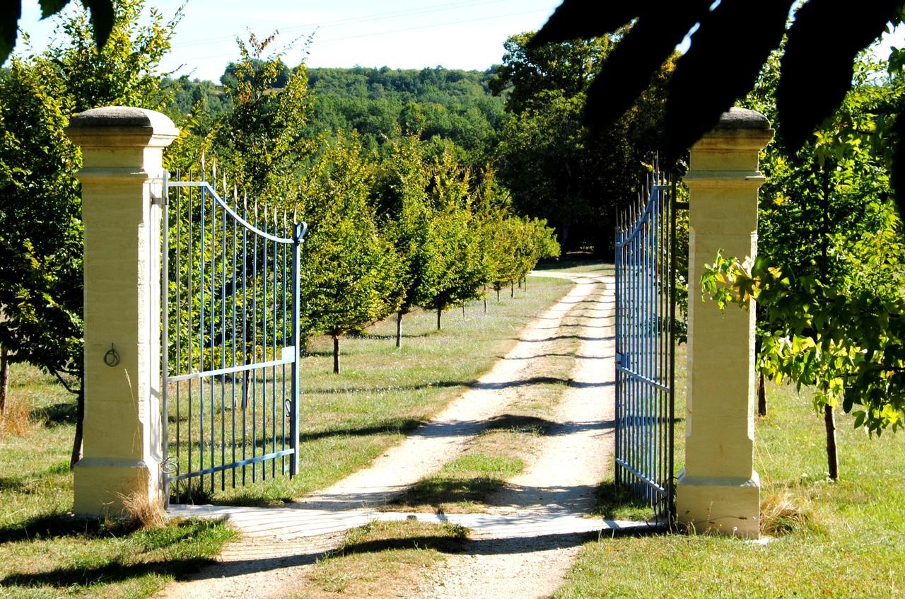 Bed and Breakfast La Charmeraie Saint-Cirq  Exterior foto